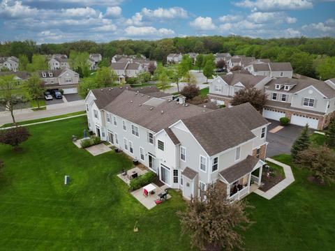 2432 Evergreen Cir, Mchenry, IL 60050 photo 28
