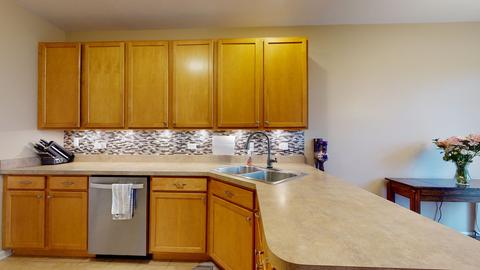 2432 Evergreen Cir, Mchenry, IL 60050 photo 9