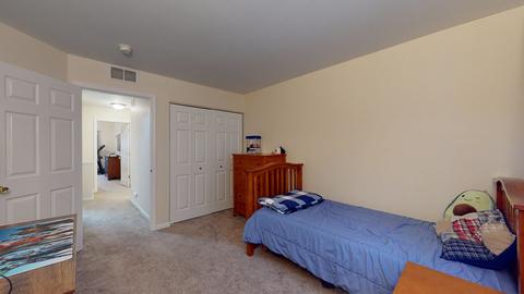 2432 Evergreen Cir, Mchenry, IL 60050 photo 22
