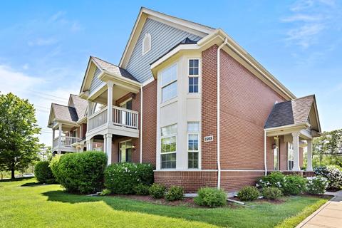 1808 Potter Rd, Glenview, IL 60026