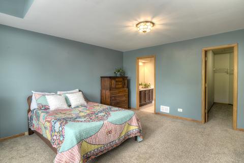 822 Kent Cir, Bartlett, IL 60103 photo 16