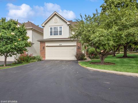 2229 Seaver Ln, Hoffman Estates, IL 60169