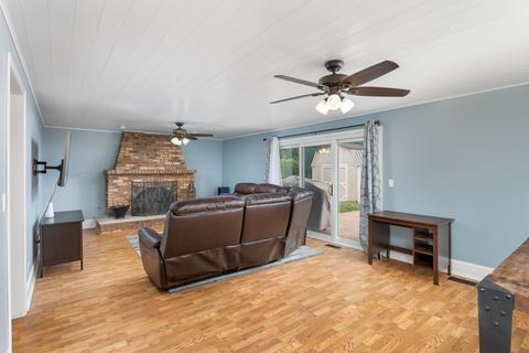 1616 Apache Dr, Naperville, IL 60563 photo 7