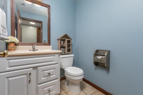 1616 Apache Dr, Naperville, IL 60563 photo 15
