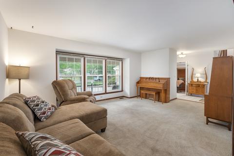 1616 Apache Dr, Naperville, IL 60563 photo 11