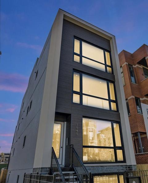 1545 N Artesian Ave #1, Chicago, IL 60622