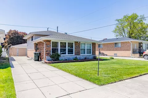 764 E 146th St, Dolton, IL 60419