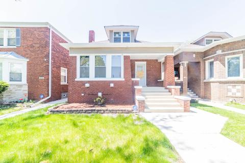 8220 S Rhodes Ave, Chicago, IL 60619
