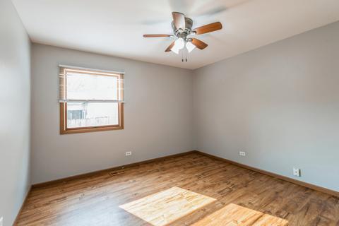 723 E Prairie St, Marengo, IL 60152 photo 8