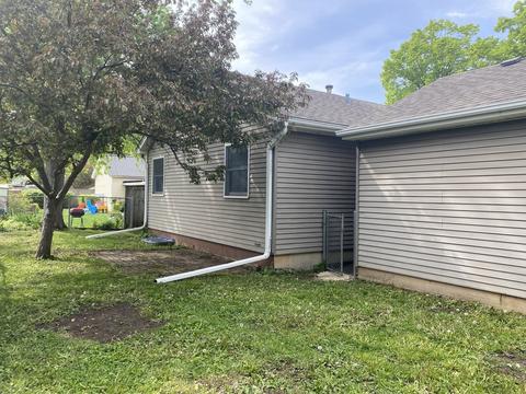 723 E Prairie St, Marengo, IL 60152 photo 3