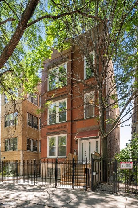 1922 N Kedzie Ave, Chicago, IL 60647
