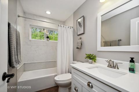 709 Brown Ave, Evanston, IL 60202 photo 21