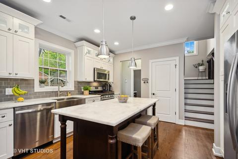 709 Brown Ave, Evanston, IL 60202 photo 6