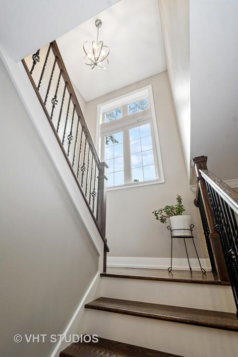 709 Brown Ave, Evanston, IL 60202 photo 12