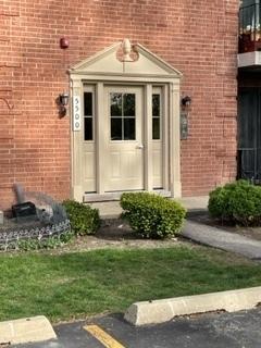 5500 Tinder Dr #5, Rolling Meadows, IL 60008