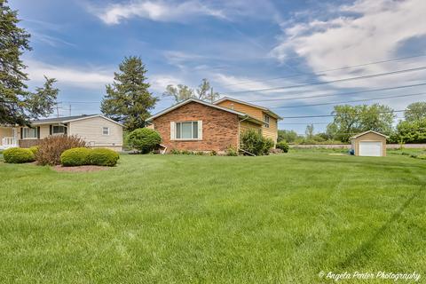 1814 Oak Dr, Mchenry, IL 60050 photo 3