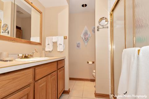 1814 Oak Dr, Mchenry, IL 60050 photo 16