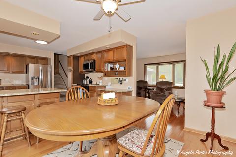1814 Oak Dr, Mchenry, IL 60050 photo 8