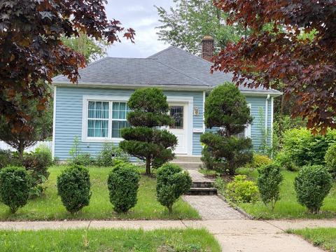 885 S Lincoln Ave, Kankakee, IL 60901