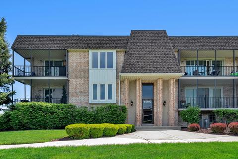 15700 Brassie Ct #1N, Orland Park, IL 60462