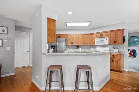 3416 Rosecroft Ln, Naperville, IL 60564 photo 10