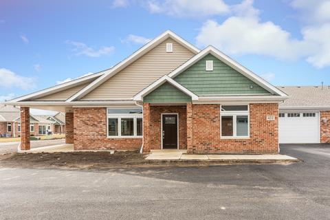 442 Stearn Dr #442, Genoa, IL 60135