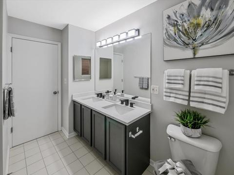 1124 E 46th St, Chicago, IL 60653 photo 15