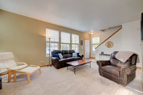 1430 Millbrook Dr, Algonquin, IL 60102 photo 3