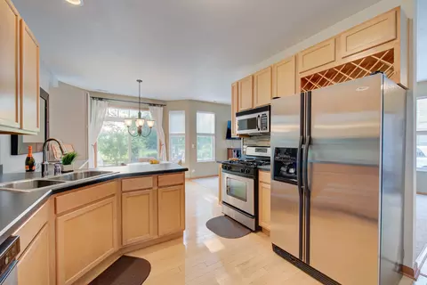 1430 Millbrook Dr, Algonquin, IL 60102 photo 8