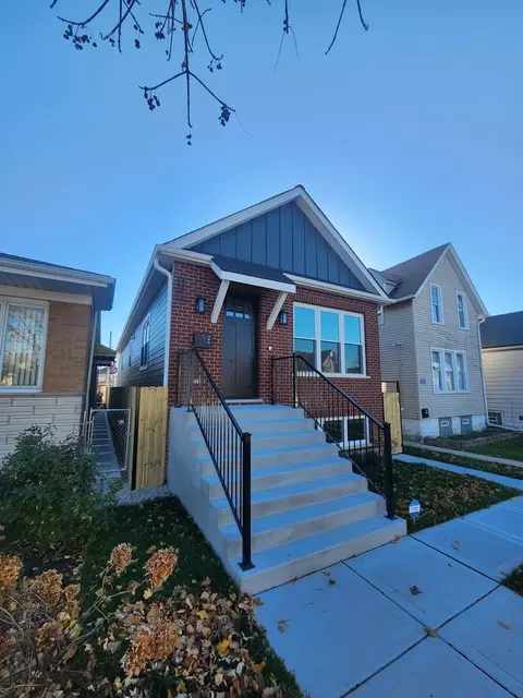 3633 W 59th Pl, Chicago, IL 60629