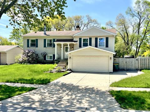 23 University Dr, Buffalo Grove, IL 60089
