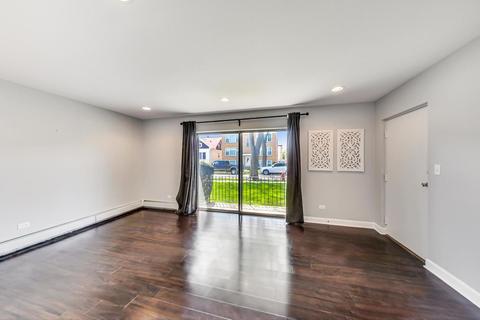 1250 E Washington St #4, Des Plaines, IL 60016 photo 3