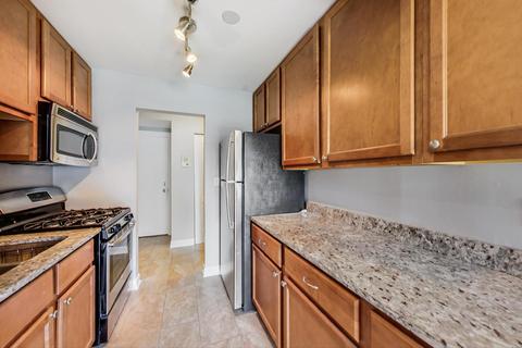 1250 E Washington St #4, Des Plaines, IL 60016 photo 6