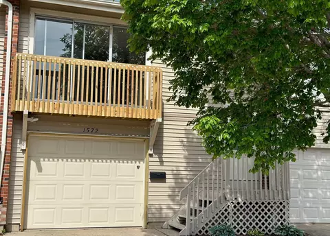 1572 Elder Dr #1572, Aurora, IL 60506