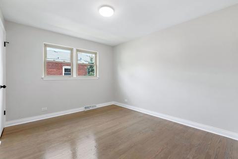 4152 Maple Ave, Brookfield, IL 60513 photo 9