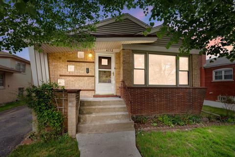 4152 Maple Ave, Brookfield, IL 60513