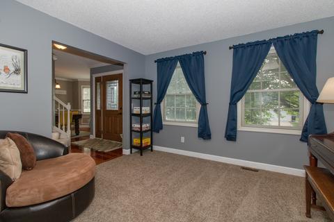 8 Holder Way, Bloomington, IL 61704 photo 6
