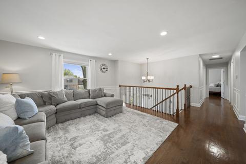 259 Ewell Ct, Bartlett, IL 60103 photo 5