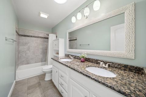 259 Ewell Ct, Bartlett, IL 60103 photo 14