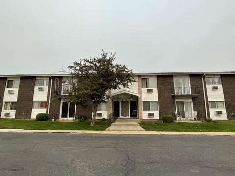 8928 N Steven Dr #1F, Des Plaines, IL 60016