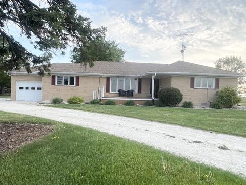 959 E 3300 North Rd, Chebanse, IL 60922
