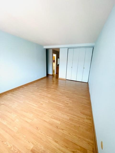 1702 Mill St #506, Des Plaines, IL 60016 photo 2