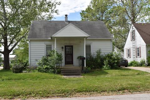 1103 N Mill St, Pontiac, IL 61764