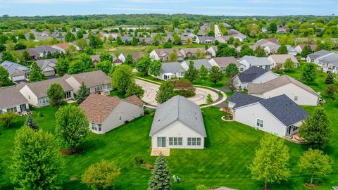 751 Heron Way Ct, Elgin, IL 60124 photo 10