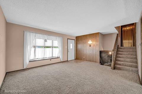 5130 Deerpath Rd, Oak Forest, IL 60452 photo 3