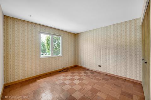 5130 Deerpath Rd, Oak Forest, IL 60452 photo 11