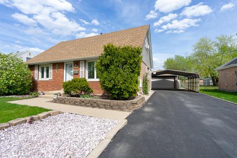 8235 Merrimac Ave, Burbank, IL 60459