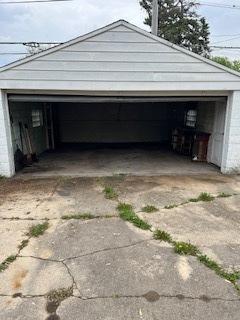 Undisclosed, Lansing, IL 60438 photo 29
