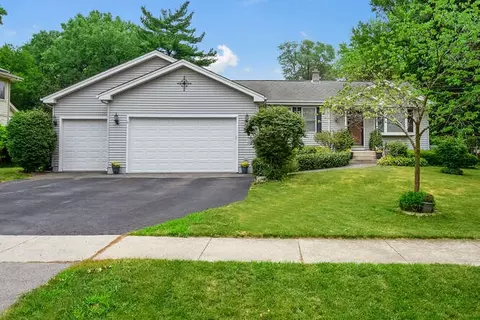 501 N Washington St, Westmont, IL 60559