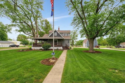 632 E Bodman St, Bement, IL 61813 photo 42